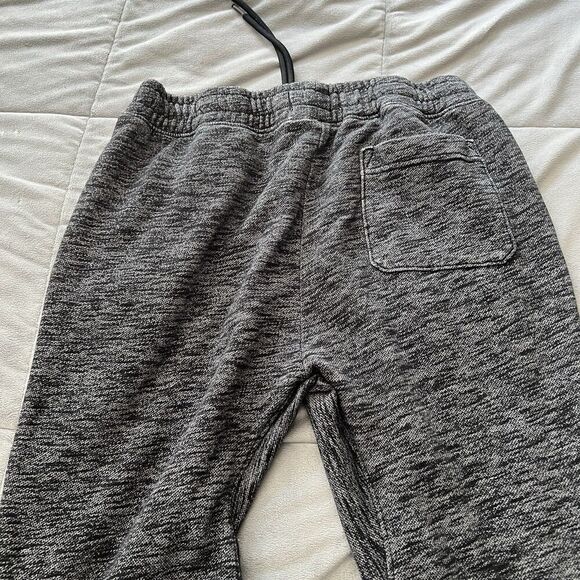 Hollister Joggers Womens Sweat Pants Size Small Gray Logo 22 Pockets Elastic Tie - Picture 6 of 10